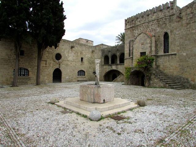 Stadt Rhodos - Kolachium